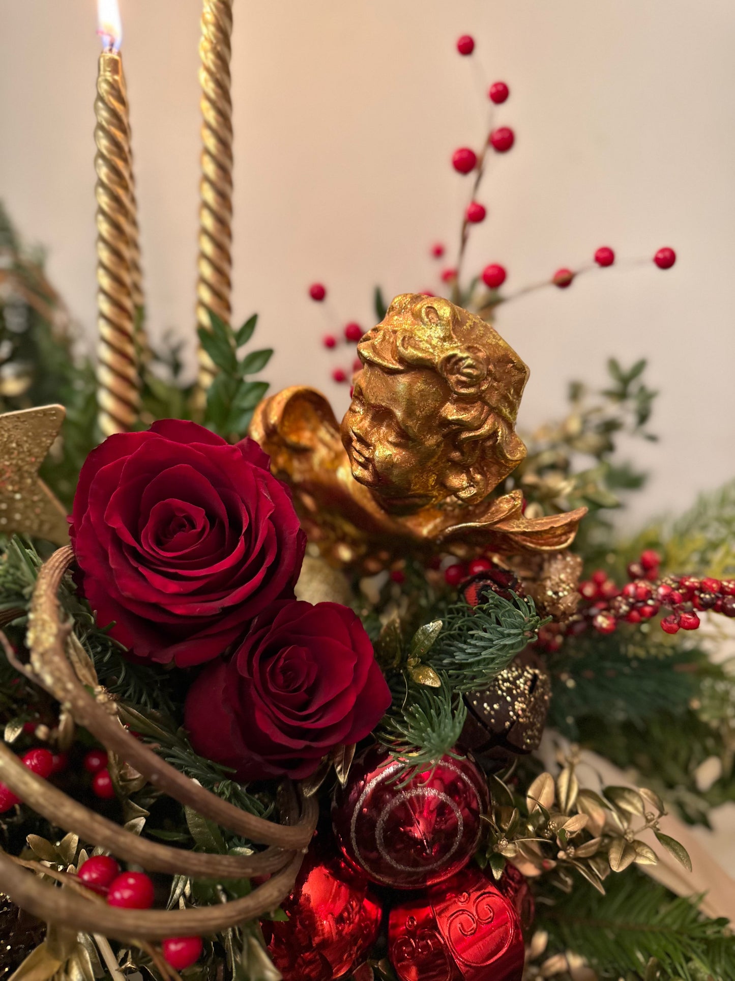 Golden Cherub Christmas Centerpiece.