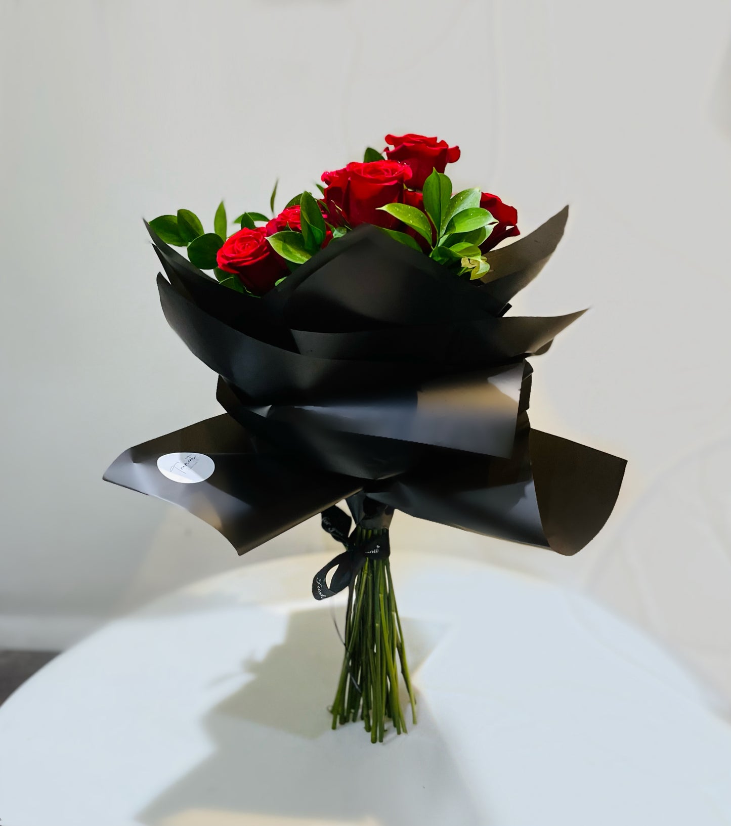 Elegance  Bouquet - Tramonti Flowers & Events