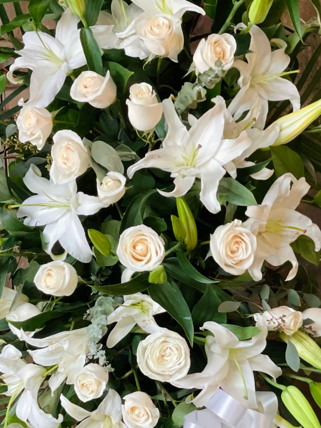 White symphony Standing Spray - Tramonti Flowers & Events