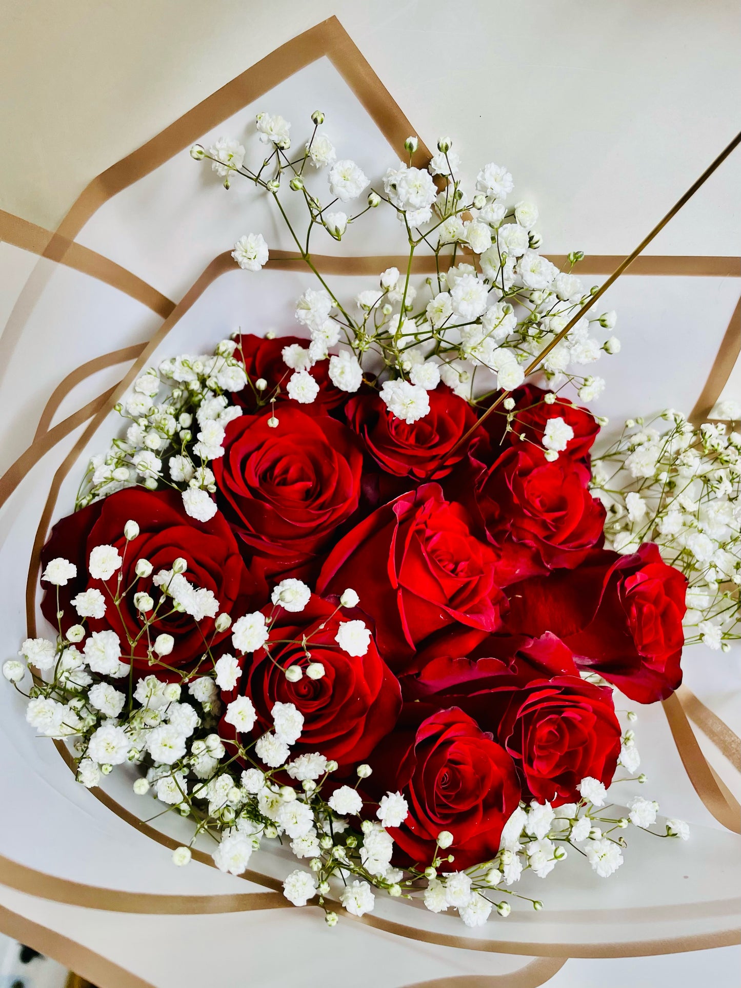 12 Red roses wrapped - Tramonti Flowers & Events