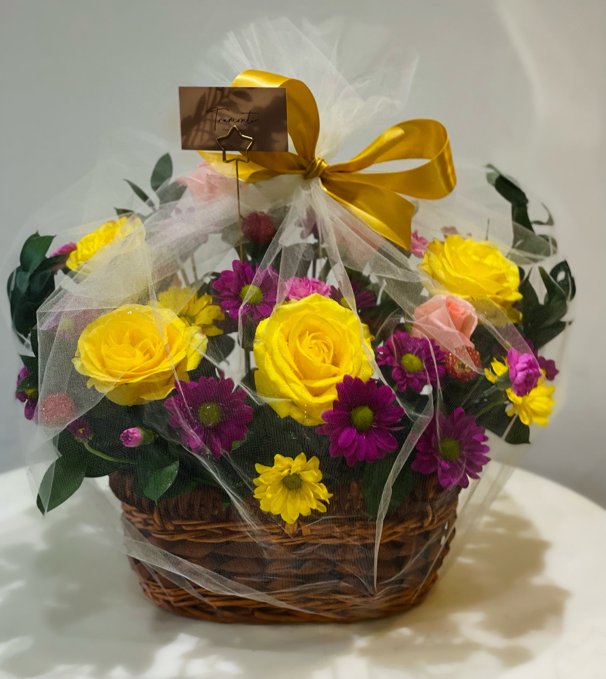 Pretty basket - Tramonti Flowers & Events